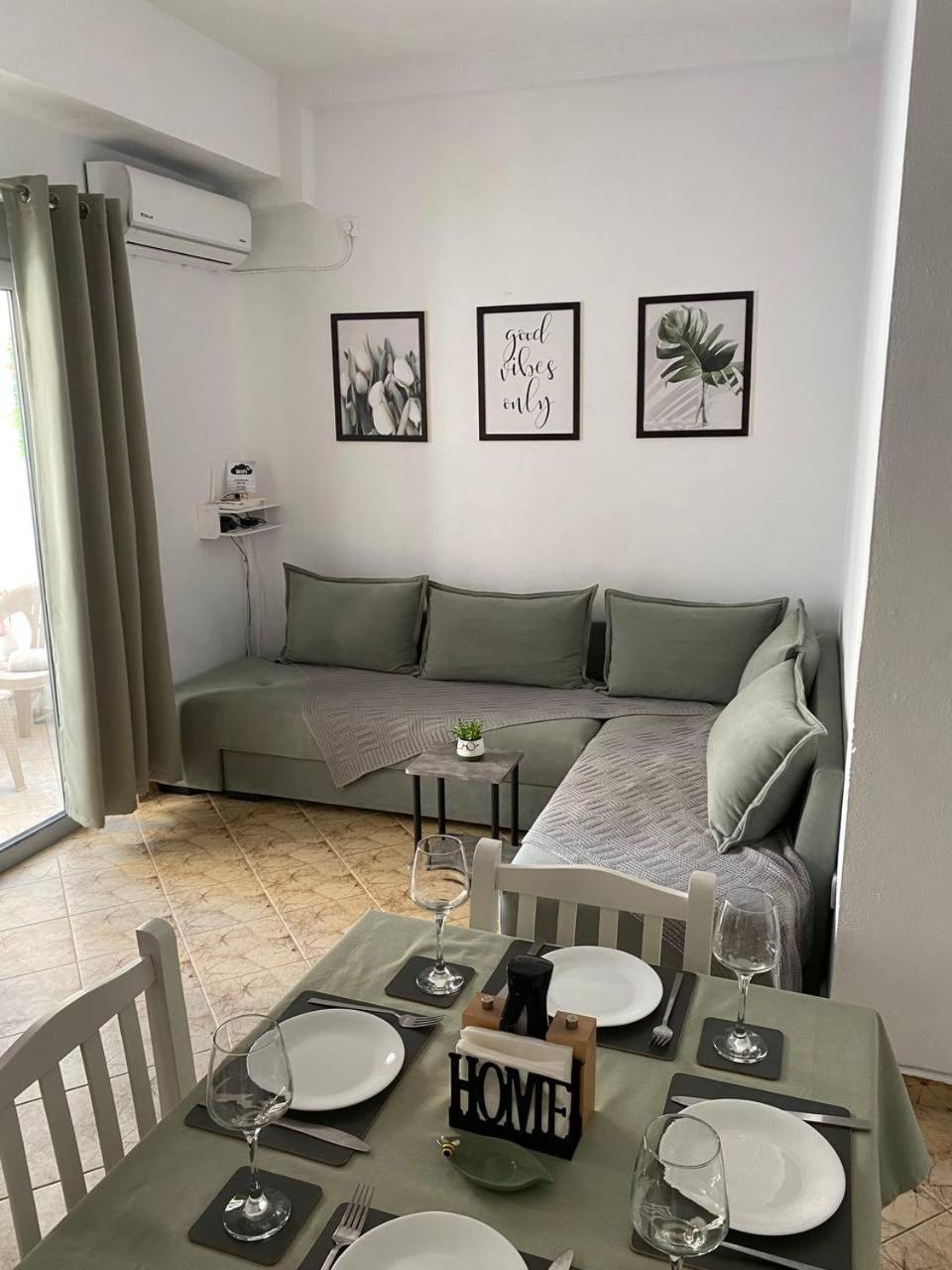 Happy Apartment Sarandë Exterior foto