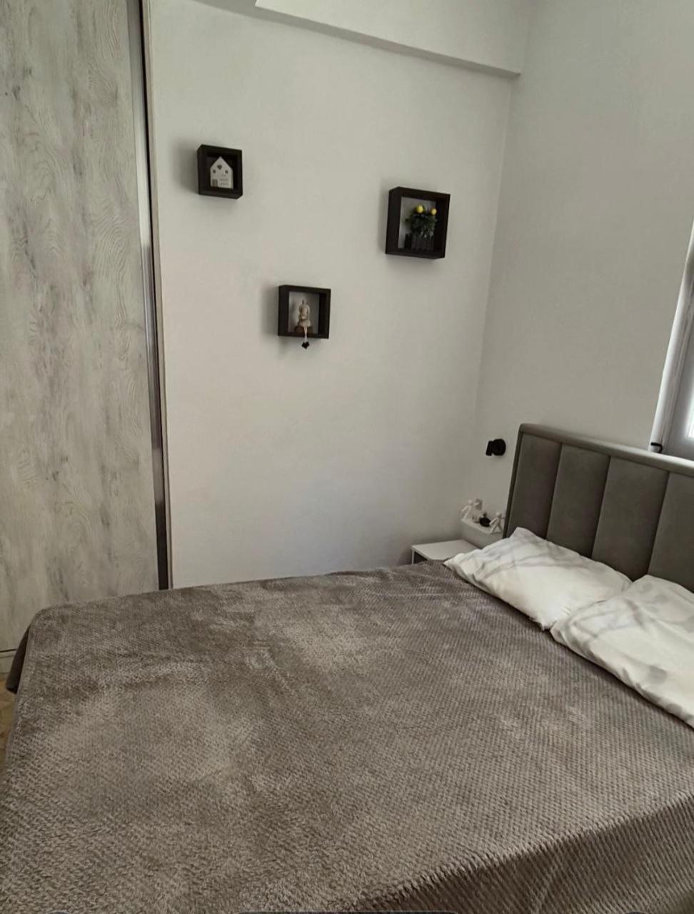 Happy Apartment Sarandë Exterior foto